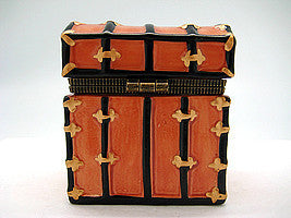 Treasure Boxes Ellis Island Trunk - OktoberfestHaus.com
 - 3
