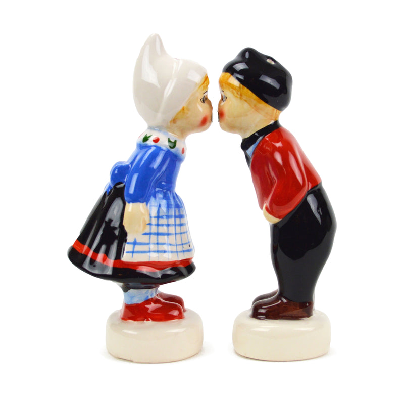 Cute Salt and Pepper Shakers Dutch Standing Couple