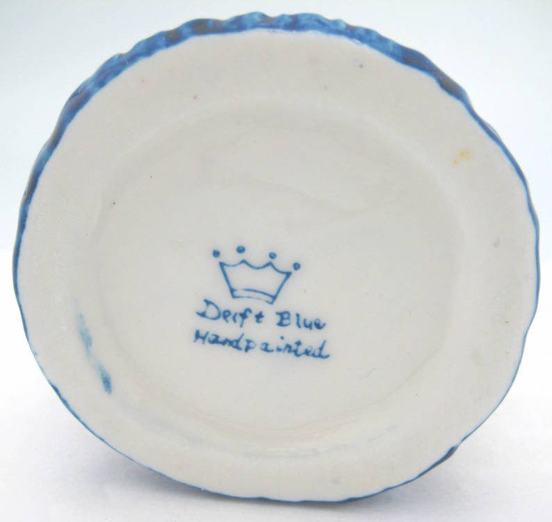 Blue Votive Candles with Dutch Children - OktoberfestHaus.com
 - 4