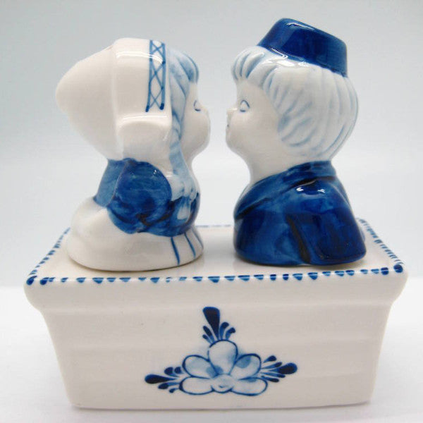 Collectible Salt and Pepper Shakers: Boy & Girl - OktoberfestHaus.com
 - 3