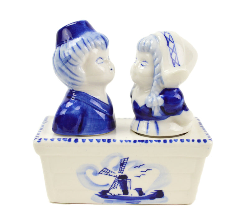 Collectible Salt and Pepper Shakers: Boy & Girl - OktoberfestHaus.com
 - 1