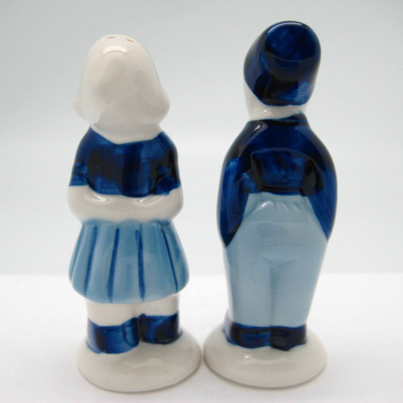 Collectible Salt and Pepper Shakers: Delft Kiss - OktoberfestHaus.com
 - 3