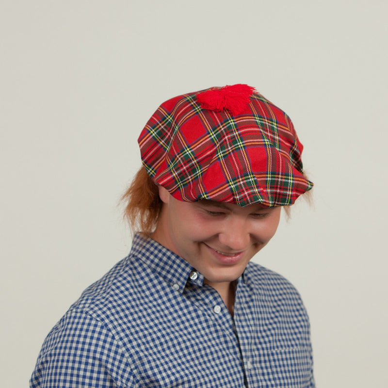 Scottish Hat with Brown Hair Wig - OktoberfestHaus.com
 - 5