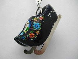 Wooden Shoe Keychain Clogs with Skates - OktoberfestHaus.com
 - 2