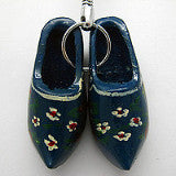 Danish Clogs Key Chain - OktoberfestHaus.com
 - 4