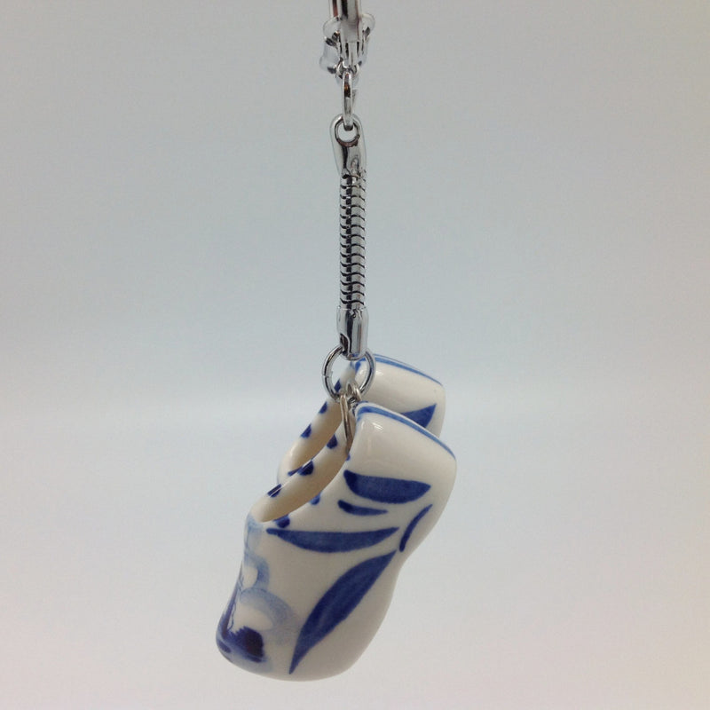 Holland Clogs Large Delft Ceramic Key Ring - OktoberfestHaus.com
 - 3