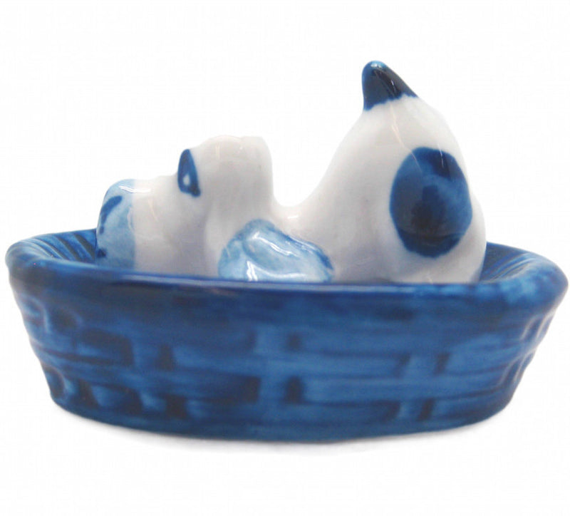 Miniature Animals Delft Blue Ceramic Dog Basket - OktoberfestHaus.com
 - 1