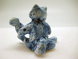 Miniature Musical Instrument Cat With Banjo Delft Blue - OktoberfestHaus.com
 - 2