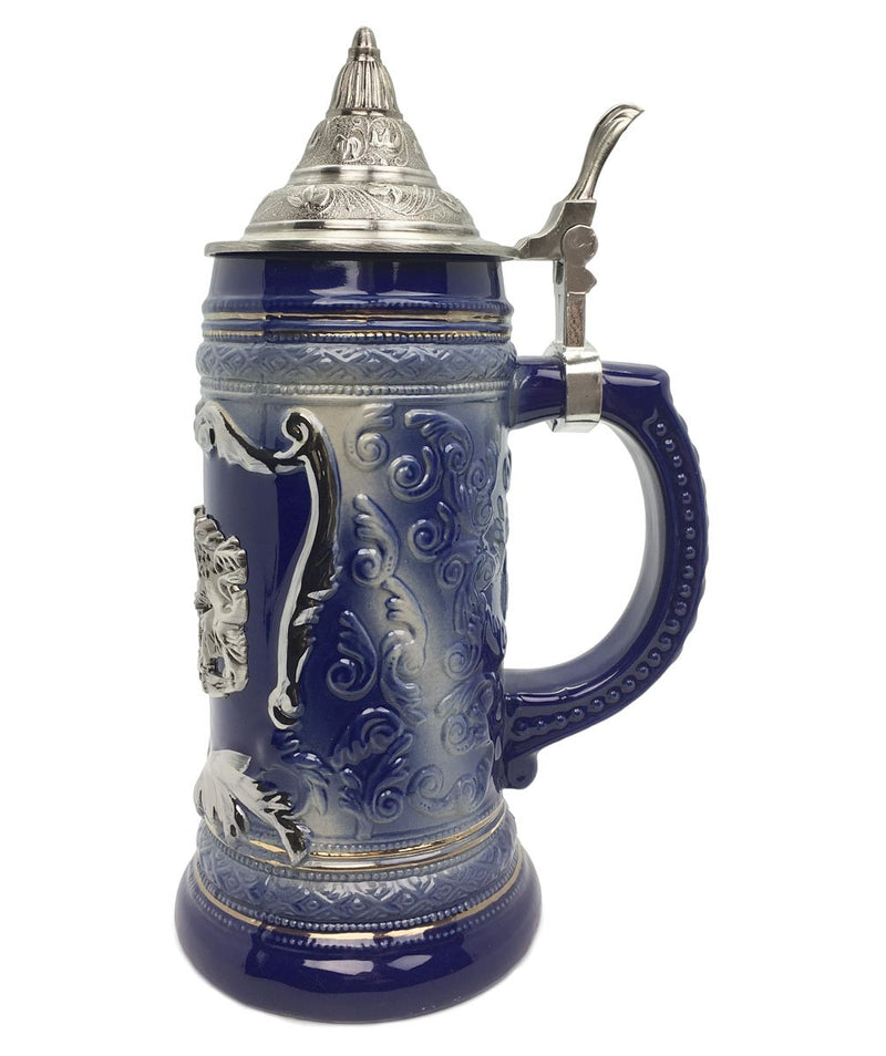 Raised Relief .75L Lidded Beer Cup & Bayern Metal Medallion