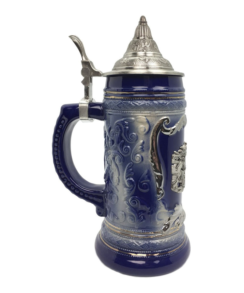 Raised Relief .75L Lidded Beer Cup & Bayern Metal Medallion