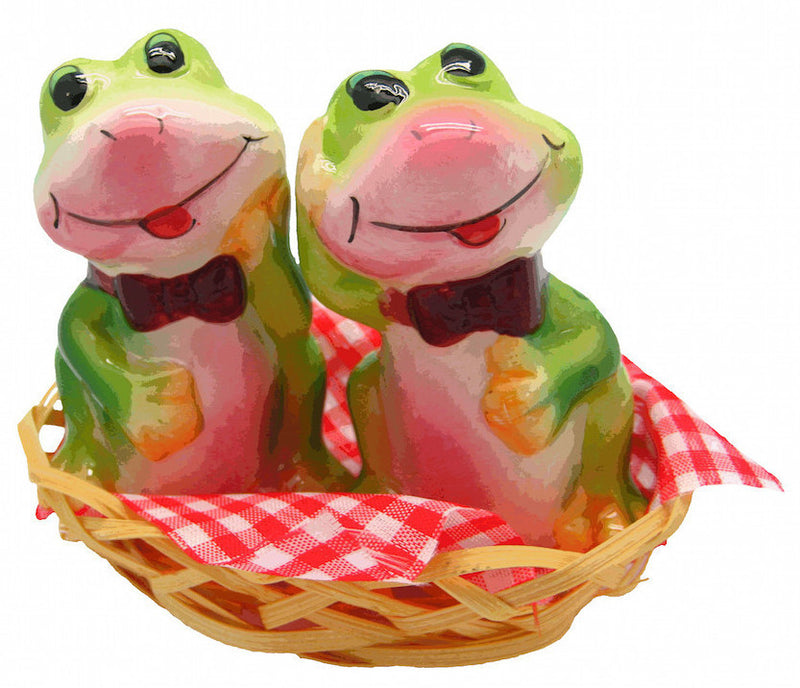 Animal Salt and Pepper Shakers Frogs Basket - OktoberfestHaus.com
 - 1