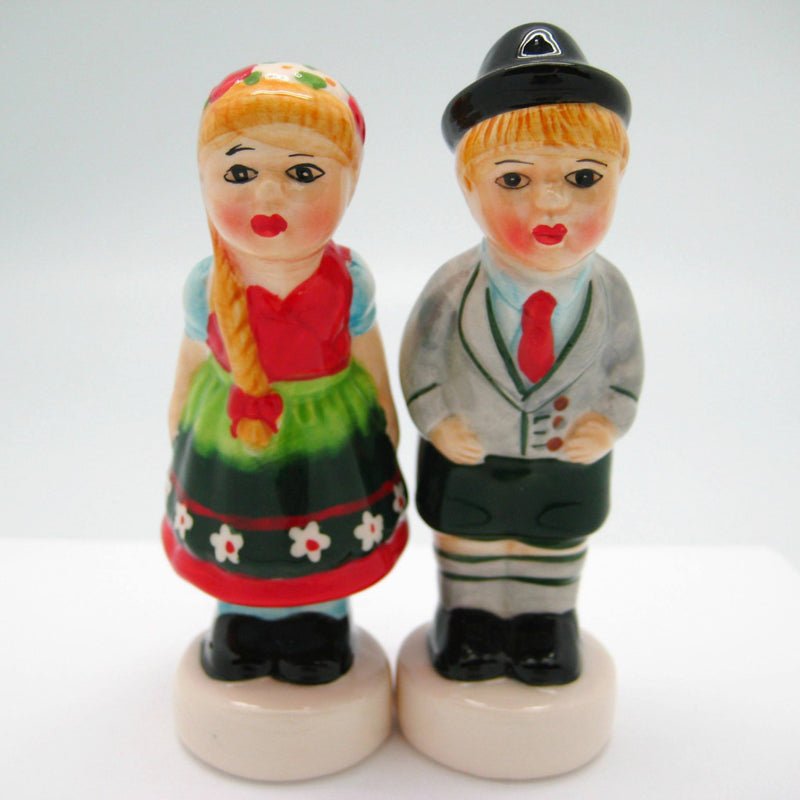 Ceramic Salt and Pepper Shakers German Couple - OktoberfestHaus.com
 - 3