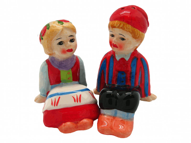 Cute Salt and Pepper Shakers Scandinavian Sitting Couple