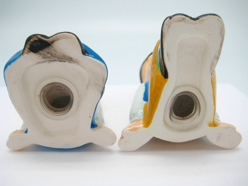 Vintage Salt and Pepper Shakers Swedish Sitting Couple - OktoberfestHaus.com
 - 3