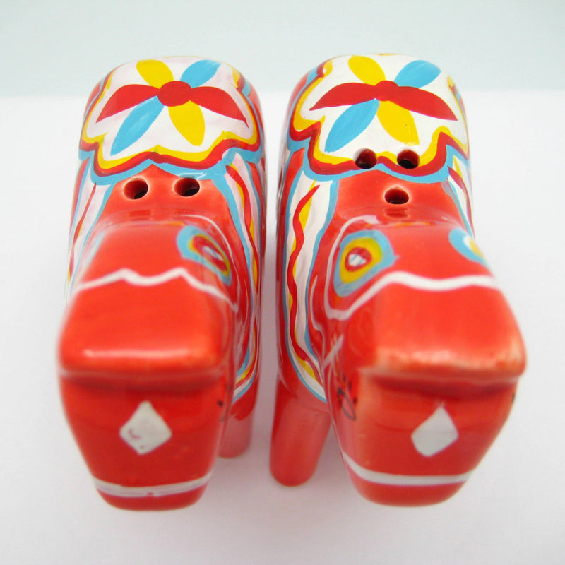 Red Dala Horse Salt and Pepper Shakers - OktoberfestHaus.com
 - 4